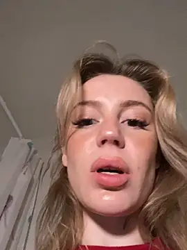 meanexx online show from October 2025 04:13:01 AM