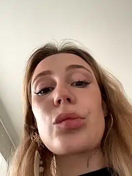 meanexx online show from November 2025 10:26:02 AM