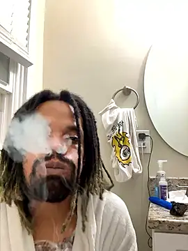 1BeautyN1Beast online show from December 2024 03:15:01 AM