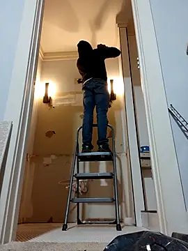 1BeautyN1Beast online show from February 2025 09:26:02 PM