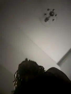 1BeautyN1Beast online show from September 2025 07:51:02 PM