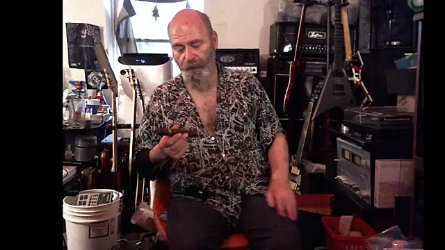 SirGarMack online show from April 2026 04:12:02 PM