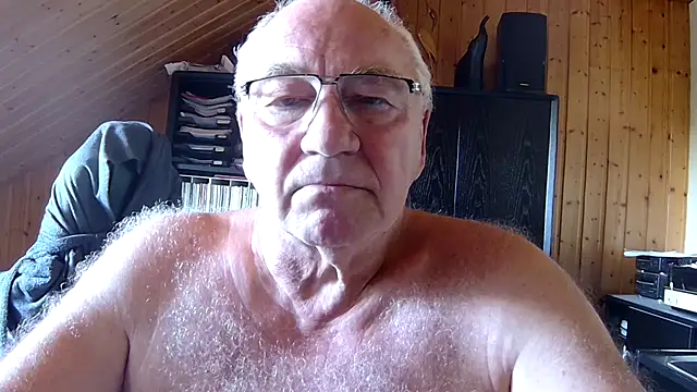 Snapshot of biggandybig chatting on June 2026 08:30:02 AM biggandybig online show from June 2026 08:30:02 AM