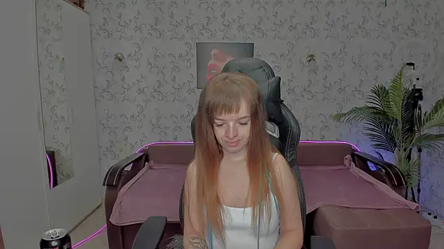 Eva Rosec online show from December 2024 01:22:02 PM