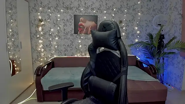 Eva Rosec online show from December 2024 03:06:02 PM