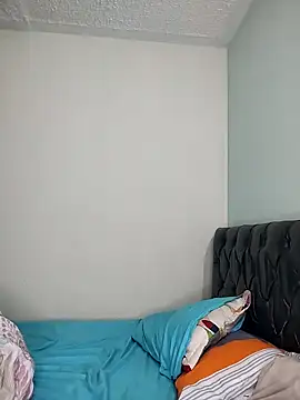 Yaumiko online show from April 2026 02:02:02 PM