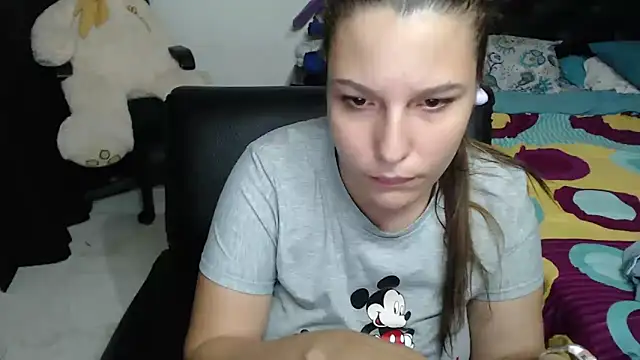 alexia 87 online show from January 2025 08:42:01 AM