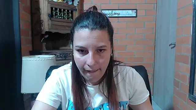 alexia 87 online show from December 2025 03:48:01 AM