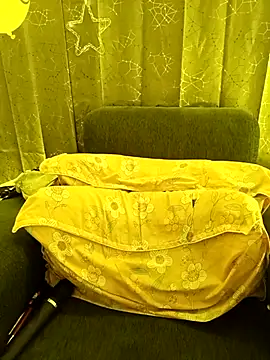 Snapshot of Divya_girl chatting on March 2025 04:53:01 PM Divya girl online show from March 2025 04:53:01 PM