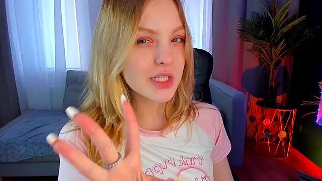 stay with alice online show from February 2025 12:55:01 PM