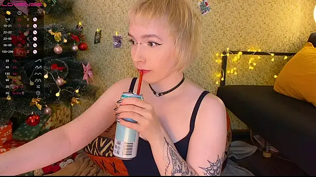 EmmyAmbros online show from January 2025 03:15:01 PM