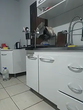 Snapshot of Brunna_Ella chatting on November 2025 06:08:01 PM Brunna Ella online show from November 2025 06:08:01 PM