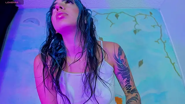 SaturnooStonee online show from October 2025 06:35:02 AM