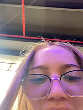 melody-dy online show from January 2025 08:36:01 PM