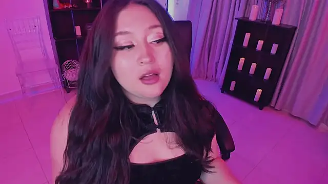 Lena sweetx online show from March 2025 02:03:02 AM