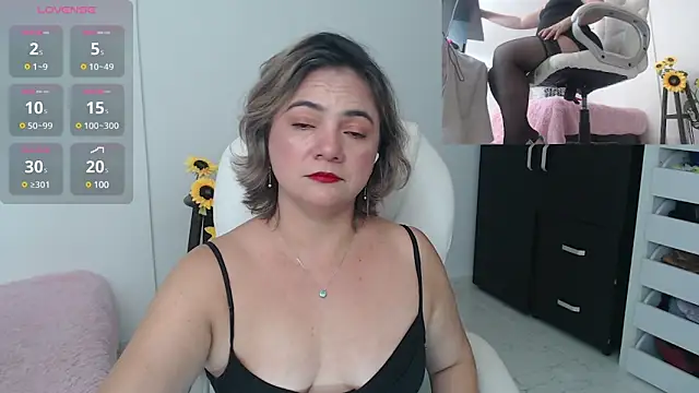 ana milf online show from December 2024 02:52:01 AM