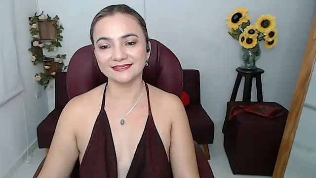 Snapshot of ana_milf chatting on May 2026 01:52:02 PM ana milf online show from May 2026 01:52:02 PM