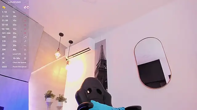 Snapshot of danii_hill_ chatting on March 2025 04:06:01 AM danii hill online show from March 2025 04:06:01 AM