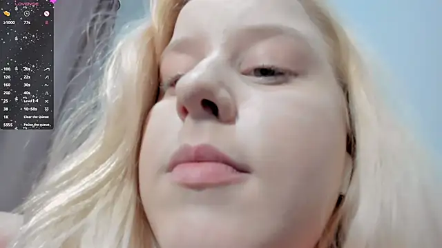 Snapshot of london6a6y chatting on March 2025 06:04:02 PM london6a6y online show from March 2025 06:04:02 PM