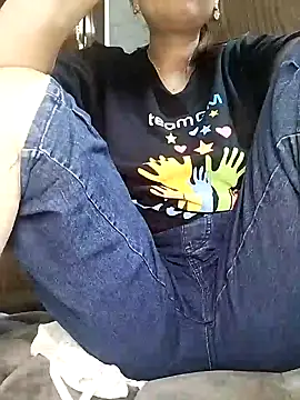 Mie610 online show from January 2025 11:56:01 PM