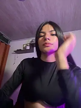 liss hot  online show from October 2025 08:17:02 PM