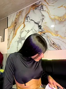 liss hot  online show from October 2025 09:13:01 PM