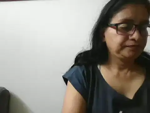 titssmall123 online show from March 2025 04:40:02 PM