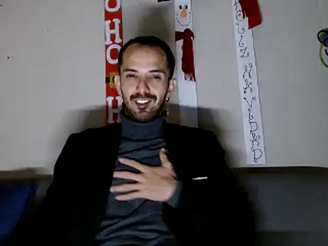 Tomas Tylor online show from December 2024 03:22:02 AM