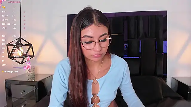 Zayda 1 online show from February 2025 03:27:02 PM