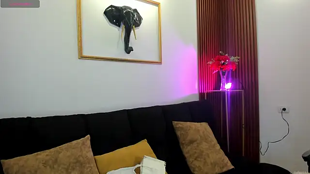 Zayda 1 online show from October 2025 07:58:02 PM