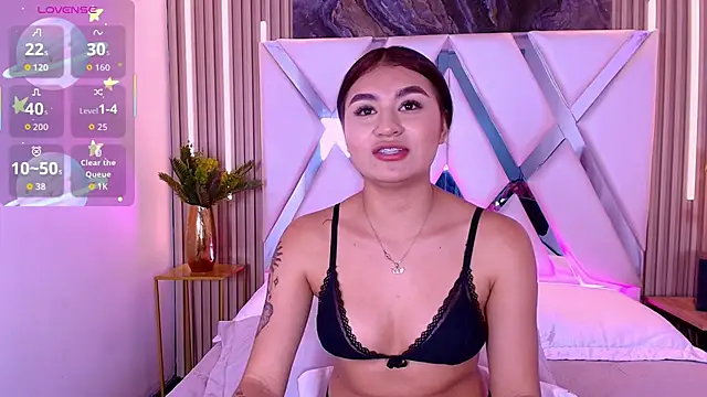 Zayda 1 online show from December 2025 07:53:02 PM