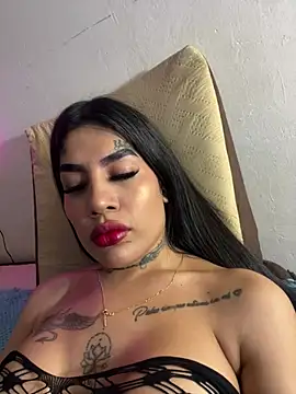 saragill323 online show from March 2025 06:36:01 PM