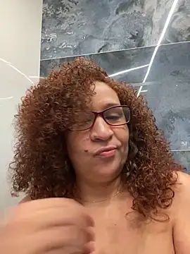 ladycreamypr2 online show from February 2026 03:07:02 AM