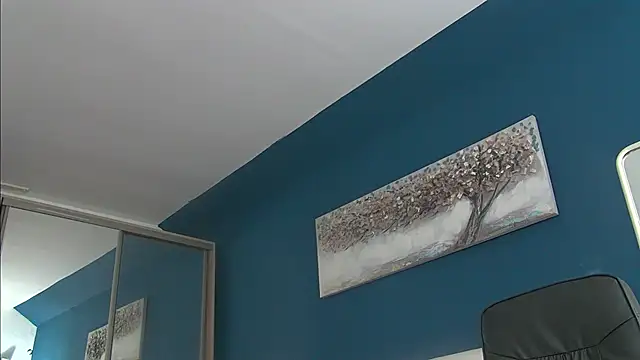 Yanira Muslim online show from March 2025 08:43:01 AM