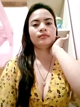 NgocQuyen2K online show from March 2025 10:50:01 PM