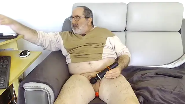 gillou1234 online show from March 2026 12:33:11 PM