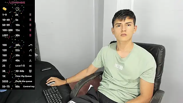 Jacobb Lee online show from February 2025 09:02:01 PM