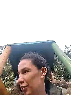 rebekka simpson online show from December 2024 08:43:01 PM