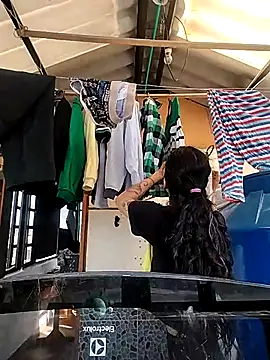 rebekka simpson online show from November 2025 08:44:01 PM