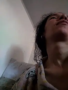 rebekka simpson online show from November 2025 01:44:01 PM