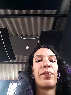 rebekka simpson online show from December 2025 08:28:02 PM