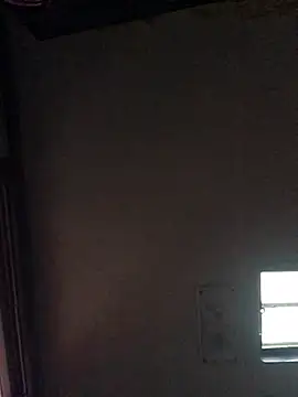 allissonw13 online show from December 2024 03:22:01 PM