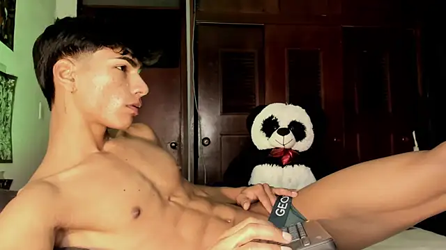 Teo skinny online show from May 2026 04:14:01 PM