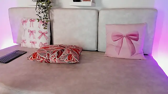 Malka Burning online show from February 2025 02:38:01 AM