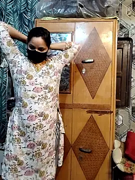 Hot-rubina online show from September 2025 03:28:02 AM