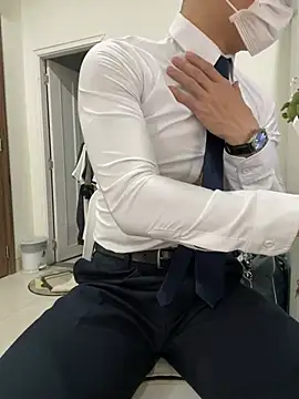 harrylouis1357 online show from December 2024 10:17:01 AM