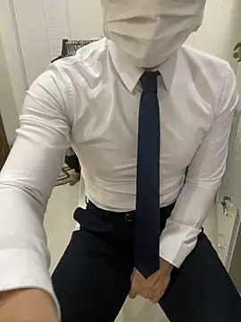 harrylouis1357 online show from December 2024 11:54:02 AM