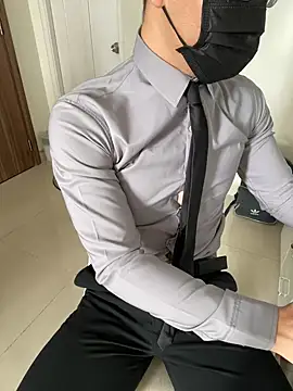 harrylouis1357 online show from January 2025 05:51:02 AM