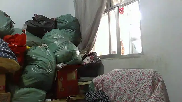 lizza monroe online show from December 2024 01:45:01 PM