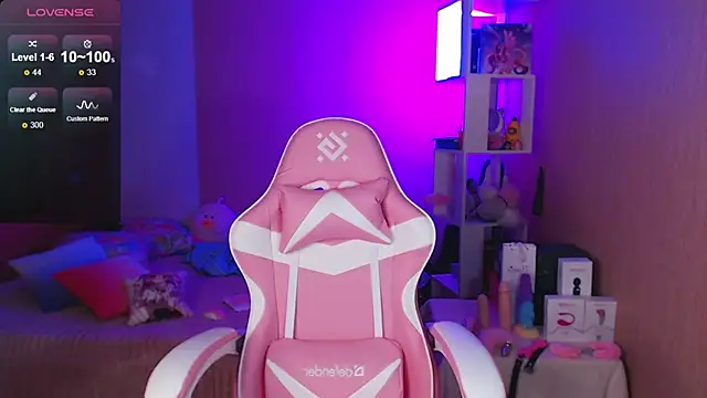 ur kitty   online show from December 2024 12:27:01 PM